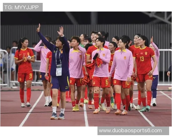 足球运动的起源与发展历程探究及其对现代体育的影响