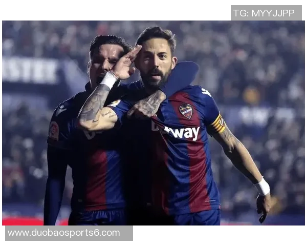 西甲激战埃瓦尔迎战卡迪斯双方争夺宝贵积分的精彩对决